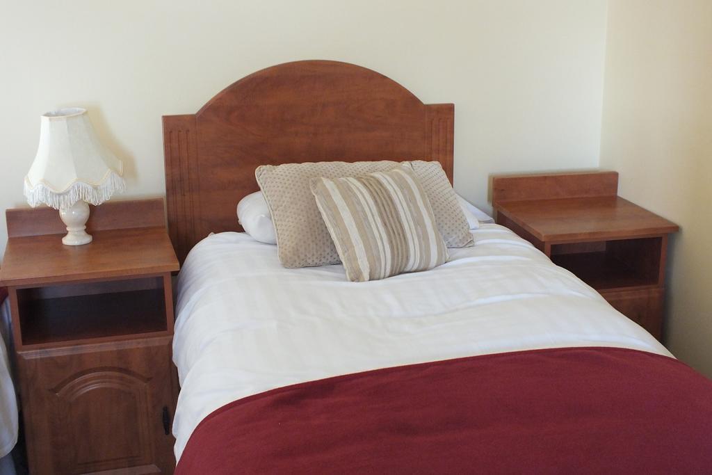 Kinvara Inn B&B Room photo