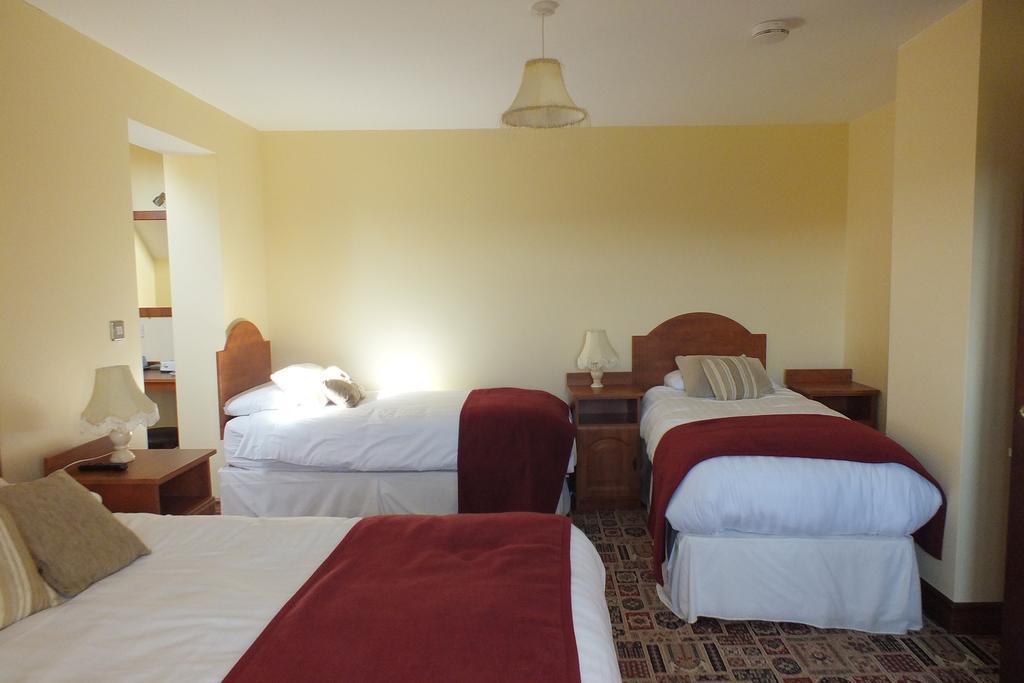 Kinvara Inn B&B Room photo