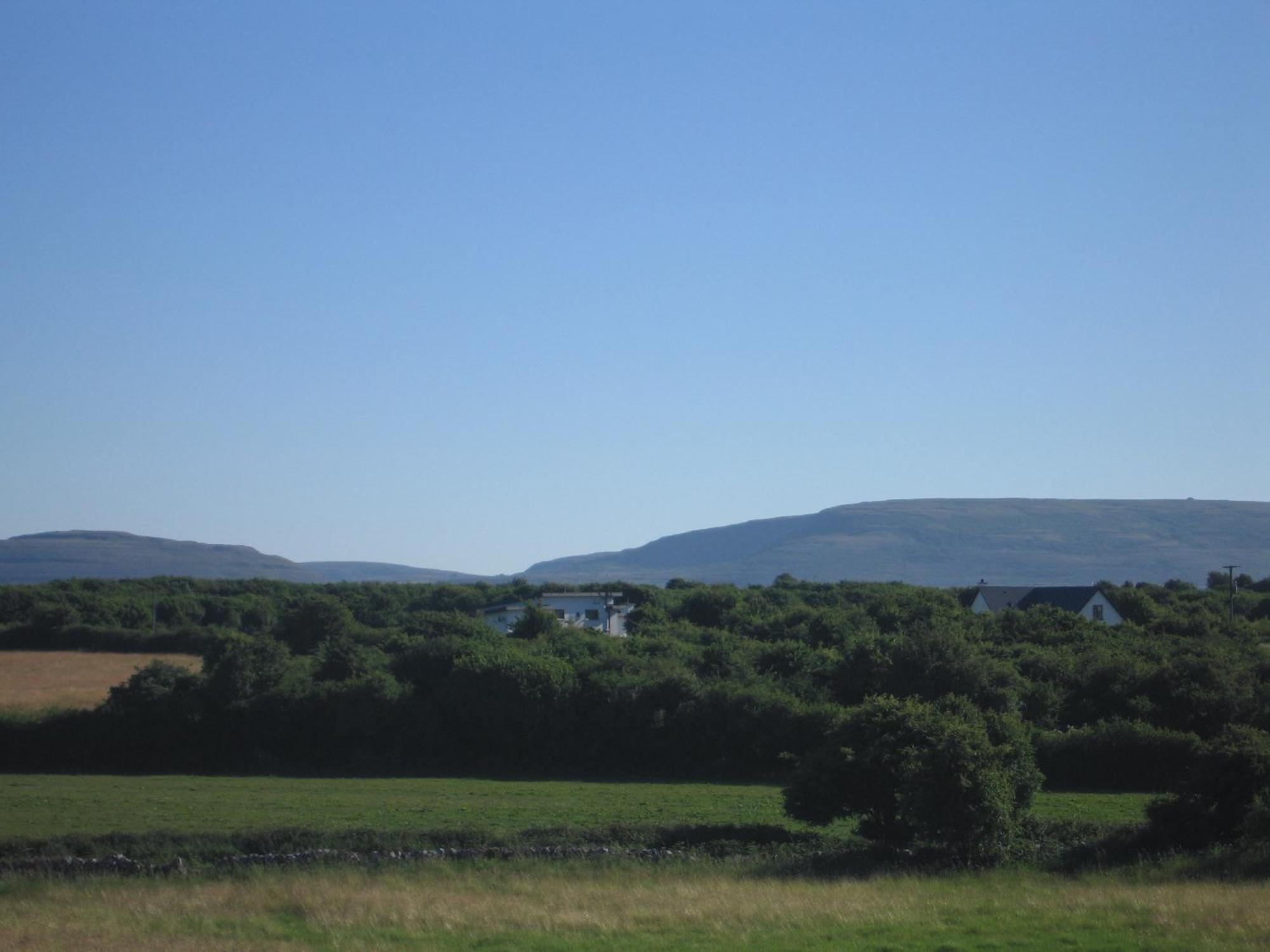 Kinvara Inn B&B Exterior photo